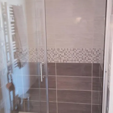 A La Campagne Au Milieu Des Lavandes Lantställe Valensole